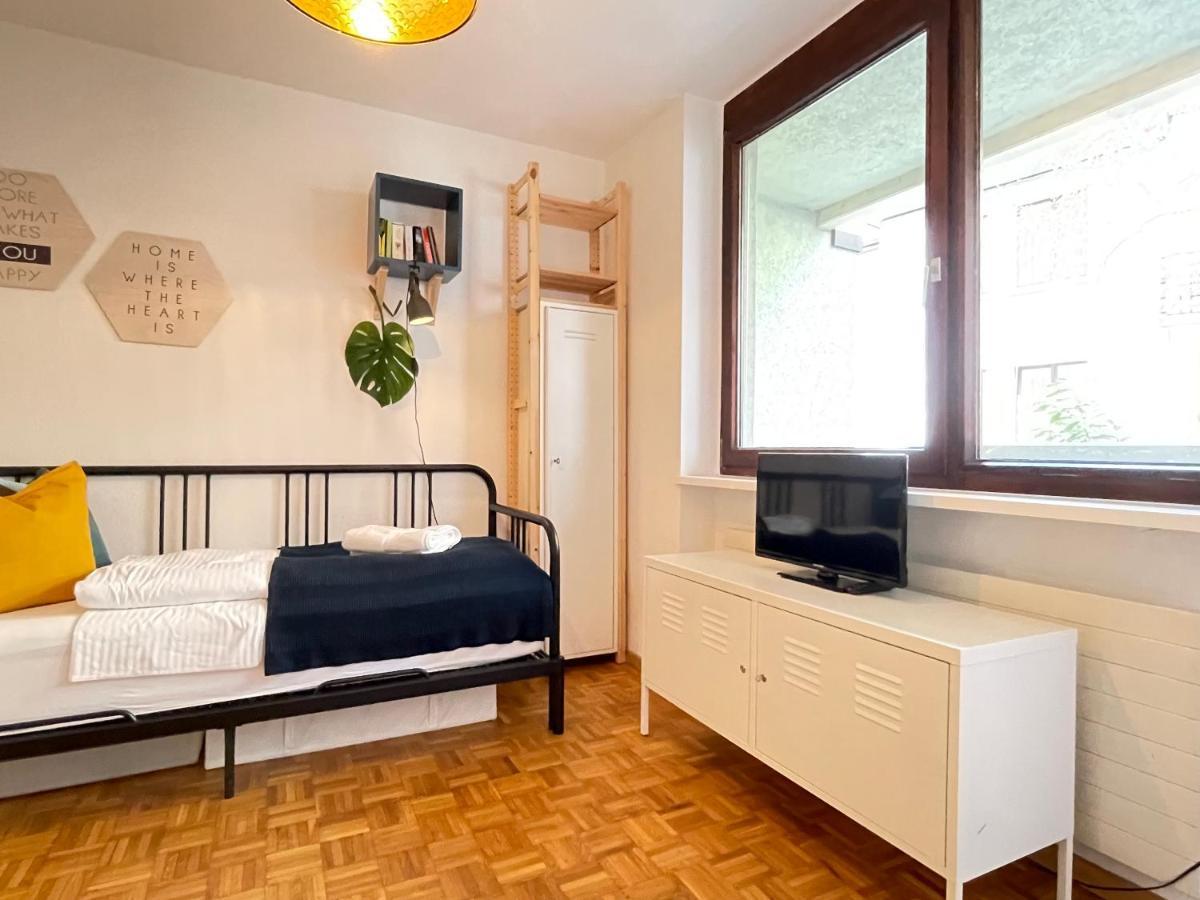 Gemutliches Studio Mitten In Der Stadt ブレゲンツ エクステリア 写真